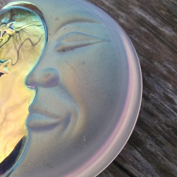 art glass paper weight Man in the moon with stars iridescent qualities - Picture 14 of 14